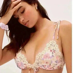 Gardenia Garden triangle bra